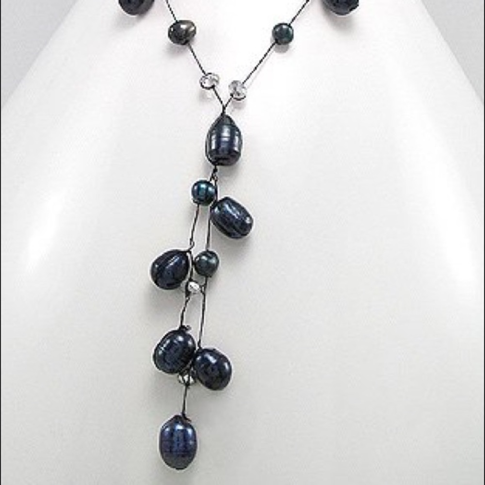 001B 🆕 Necklace with Freshwater Pearls & Glass